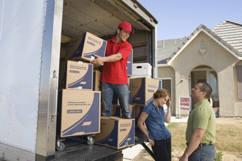 Efficient flat removals in Northolt with organised moving day preparation